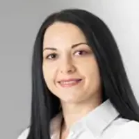 Dr. Bata Anikó