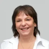 Dr. Till Erzsébet