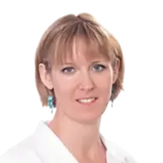 Dr. Steinbach Réka